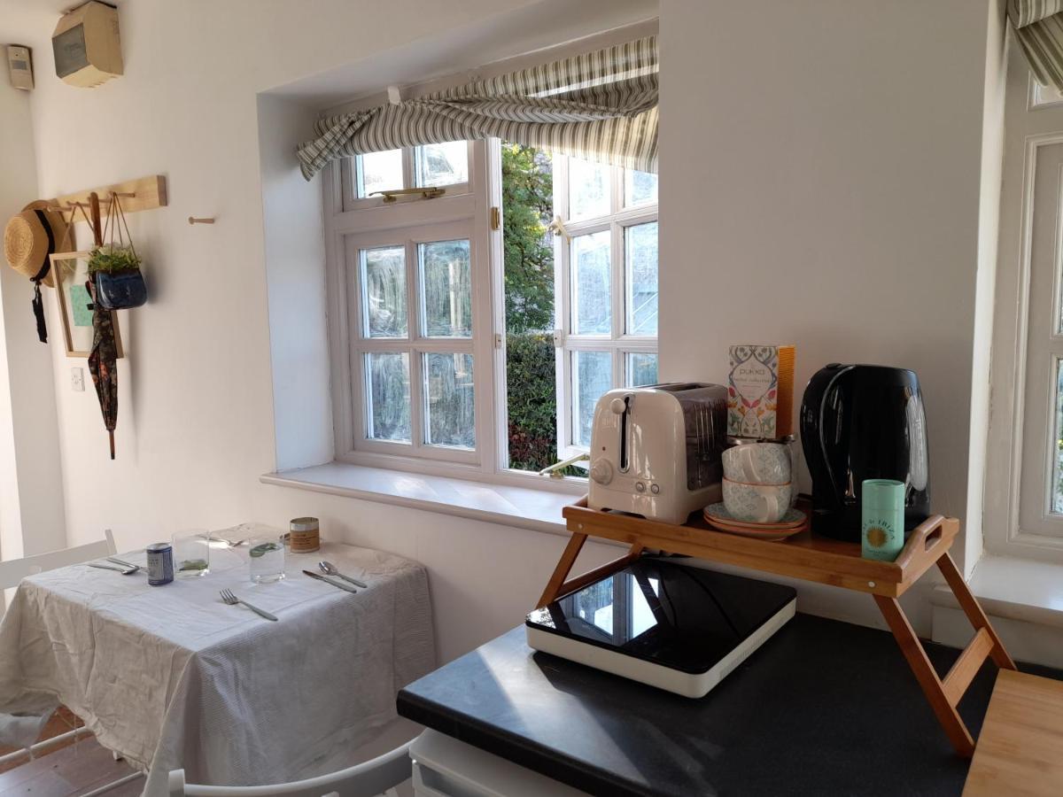 My Little Studio Farmborough Exterior photo